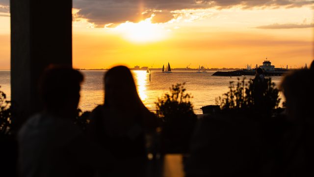 Funeral wake venue St Kilda Beach_Encore