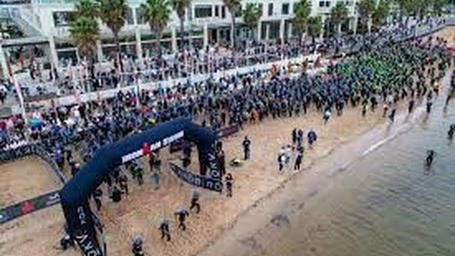 Ironman_Melbourne_St_Kilda_Sea_Baths_1200px
